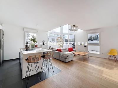 Appartement - 102 m² - 5 pièces