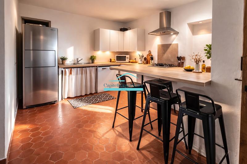 Appartement - 202 m² - 8 pièces