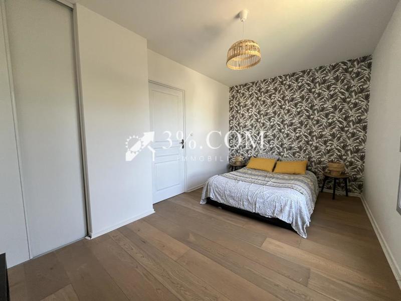 Maison - 94 m² - 4 pièces