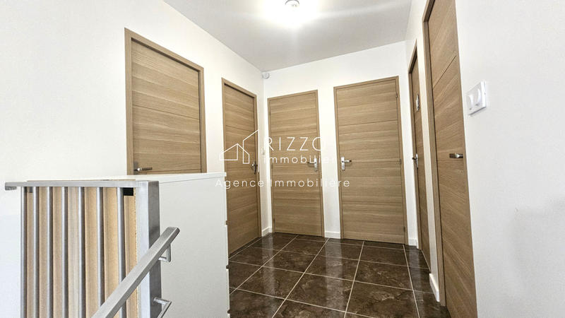 Maison - 125 m² - 6 pièces