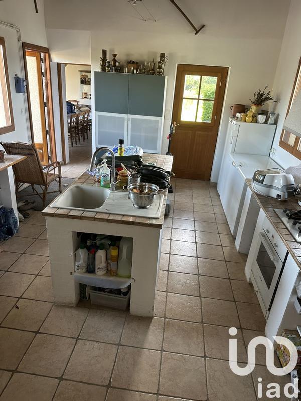 Maison - 180 m² - 8 pièces