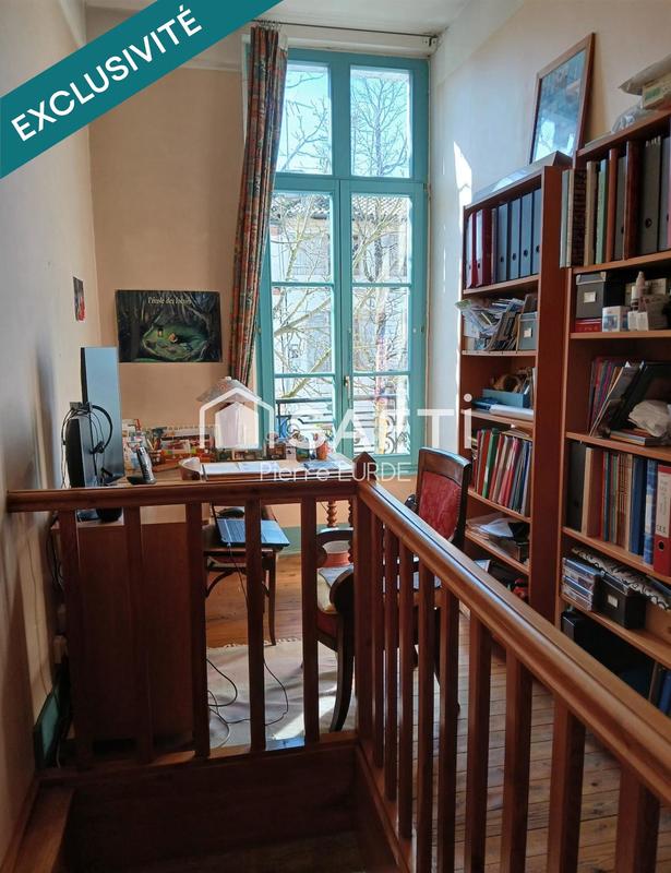 Maison - 180 m² - 7 pièces