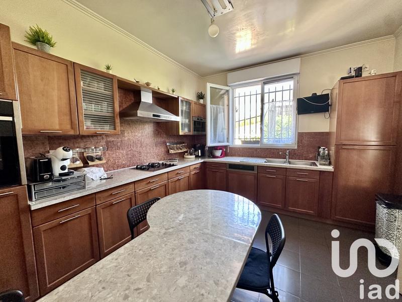 Maison - 135 m² - 6 pièces