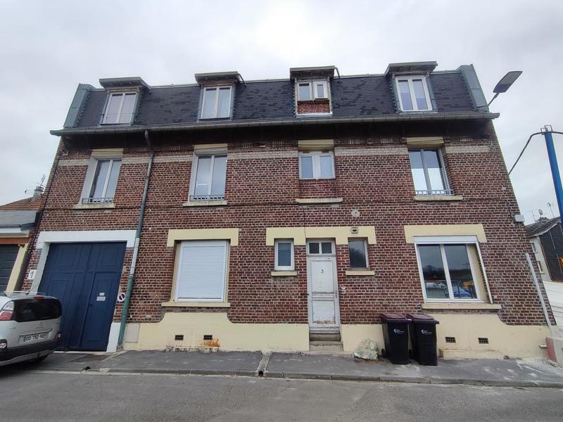 Immeuble - 277 m² - 16 pièces