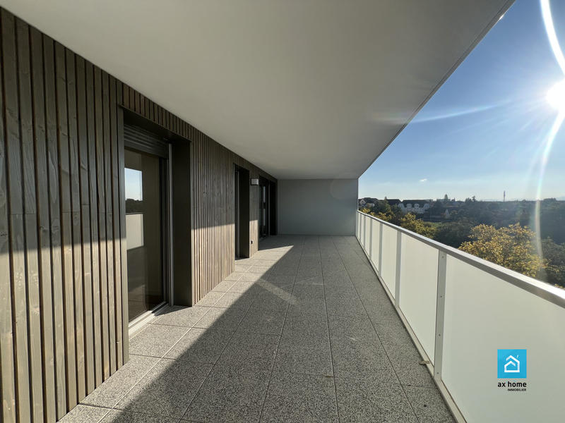 Appartement - 82 m² - 4 pièces