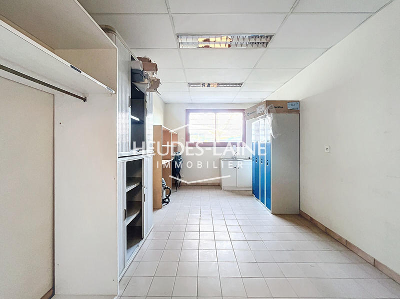 Local d'activité / Entrepôt - 570 m²