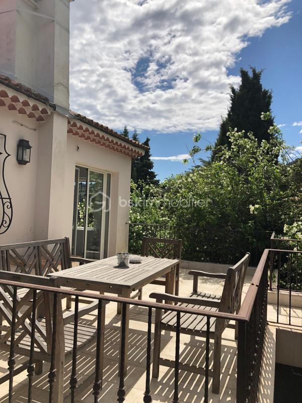 Villa - 178 m² - 6 pièces