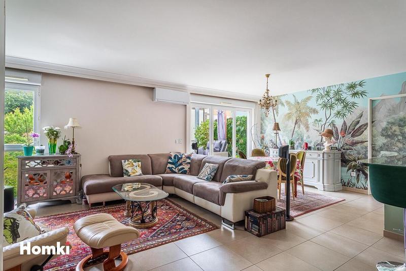 Appartement - 79 m² - 3 pièces