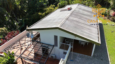 Maison traditionnelle - 107 m² - 5 pièces