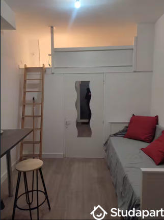 Appartement - 15 m² - 1 pièce