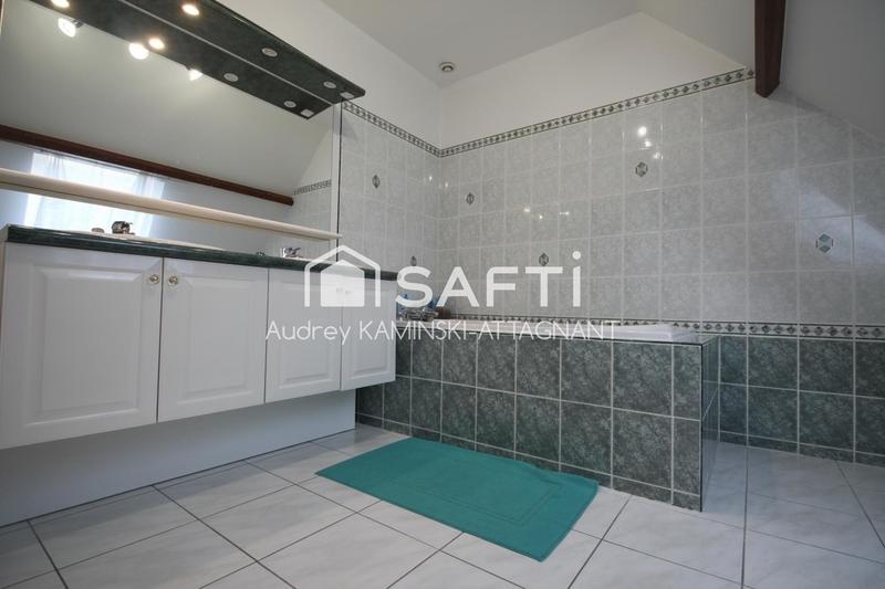 Maison - 130 m² - 6 pièces