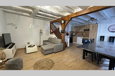 Maison - 98 m² - 5 pièces