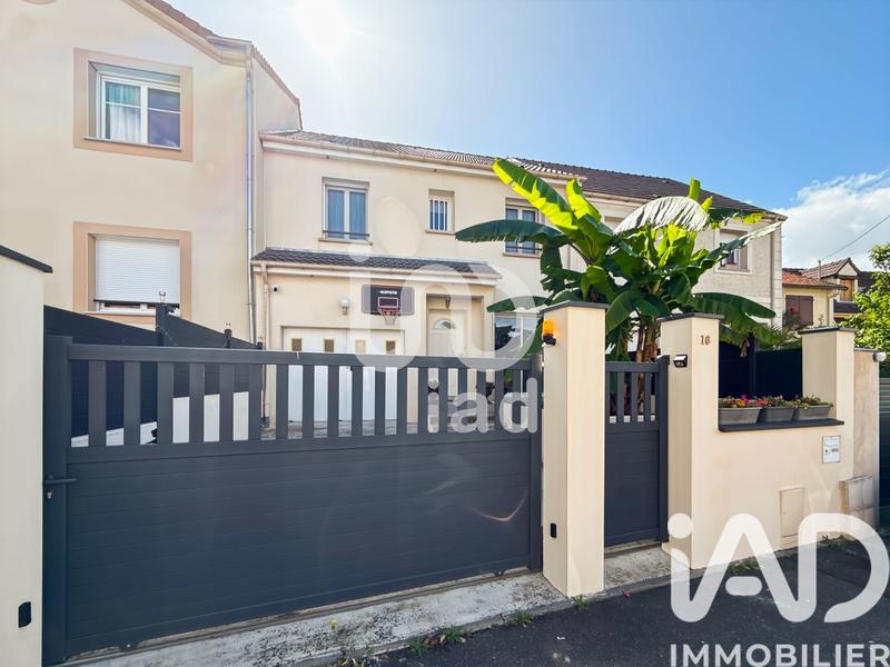 Maison - 92 m² - 4 pièces