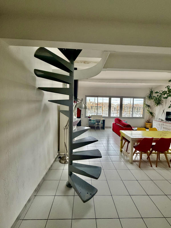 Duplex - 90 m² - 3 pièces