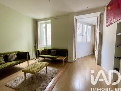 Appartement - 99 m² - 3 pièces