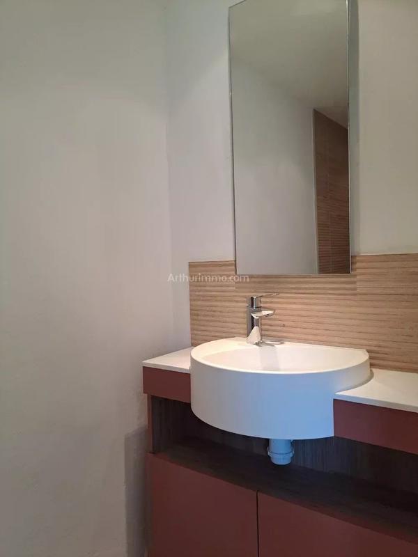 Appartement - 86 m² - 3 pièces