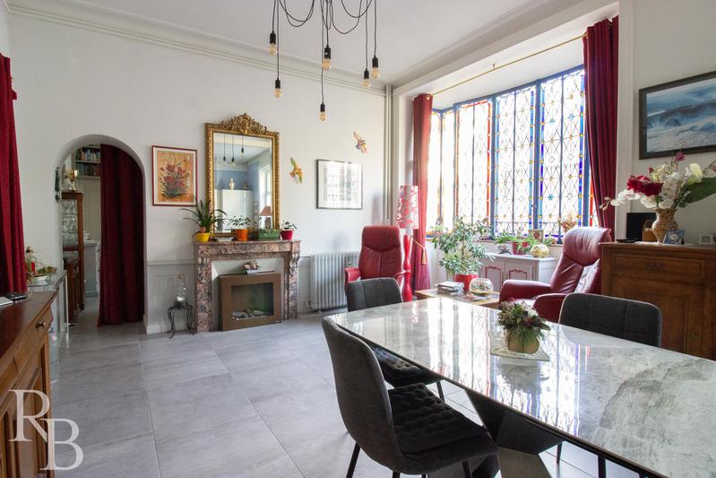 Appartement - 102 m² - 5 pièces