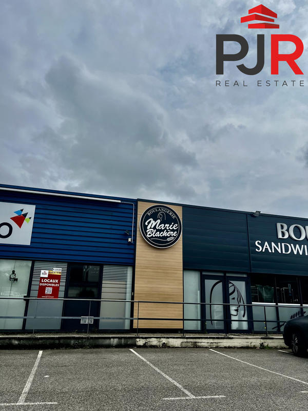 Local commercial - 351 m²