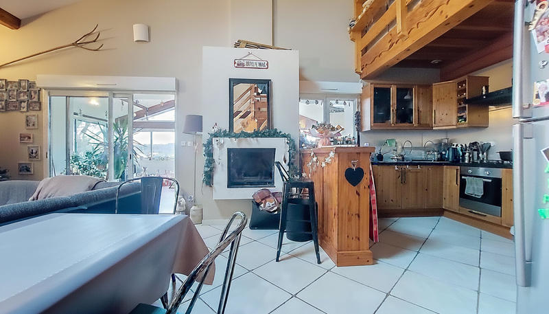 Appartement - 111 m² - 3 pièces