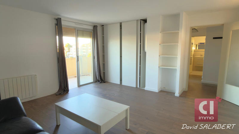 Appartement - 45 m² - 2 pièces