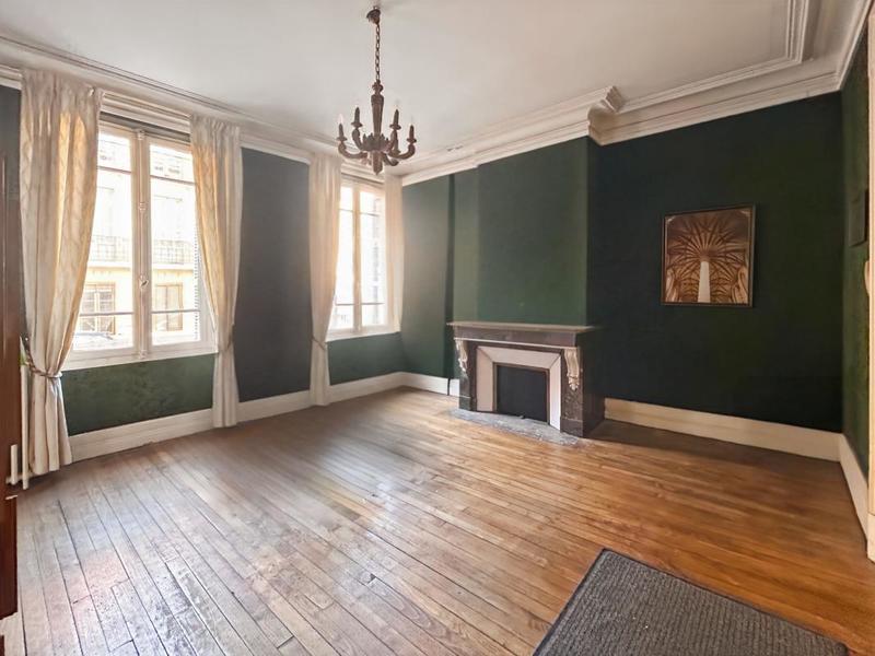 Appartement - 122 m² - 4 pièces