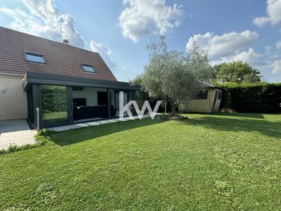 Maison - 180 m² - 6 pièces