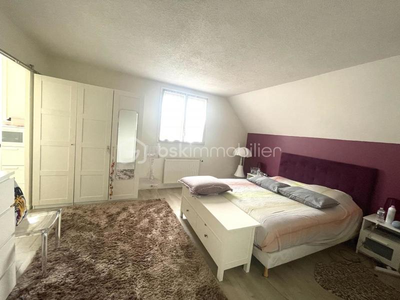 Propriété - 227 m² - 9 pièces