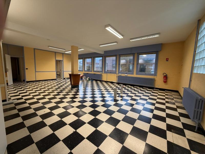 Maison de ville - 255 m² - 9 pièces