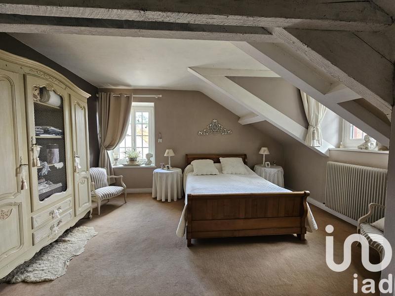 Maison - 216 m² - 10 pièces