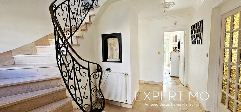 Maison - 138 m² - 7 pièces