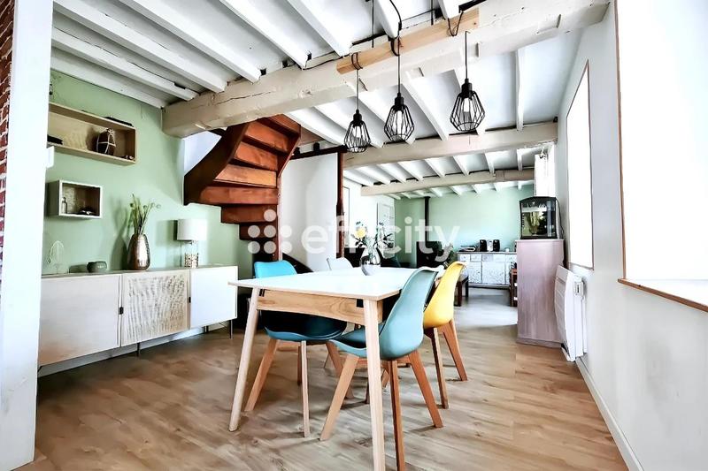 Maison - 105 m² - 6 pièces