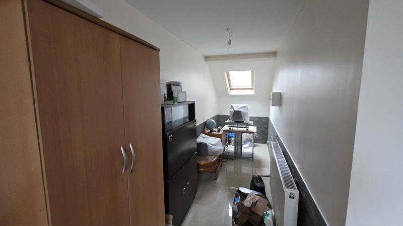 Maison - 180 m² - 7 pièces