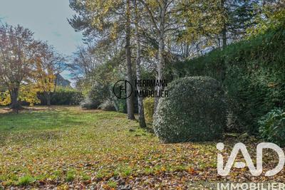 Maison - 215 m² - 6 pièces