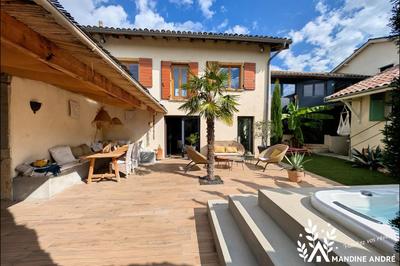 Maison - 175 m² - 6 pièces