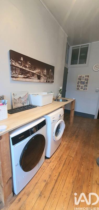 Maison - 250 m² - 10 pièces