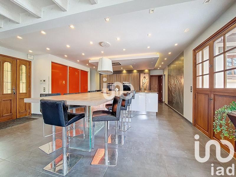 Maison - 354 m² - 7 pièces