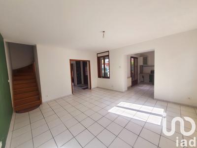 Maison - 104 m² - 5 pièces