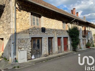 Maison de village - 325 m² - 4 pièces