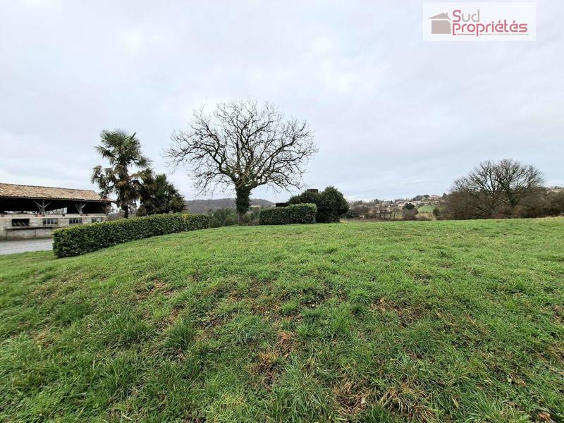 Maison ancienne - 170 m² - 8 pièces