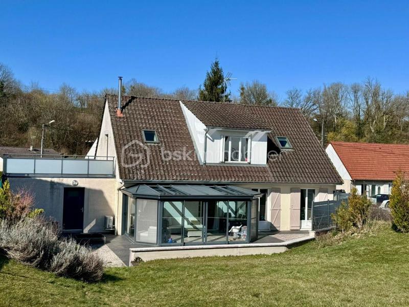 Maison - 148 m² - 6 pièces