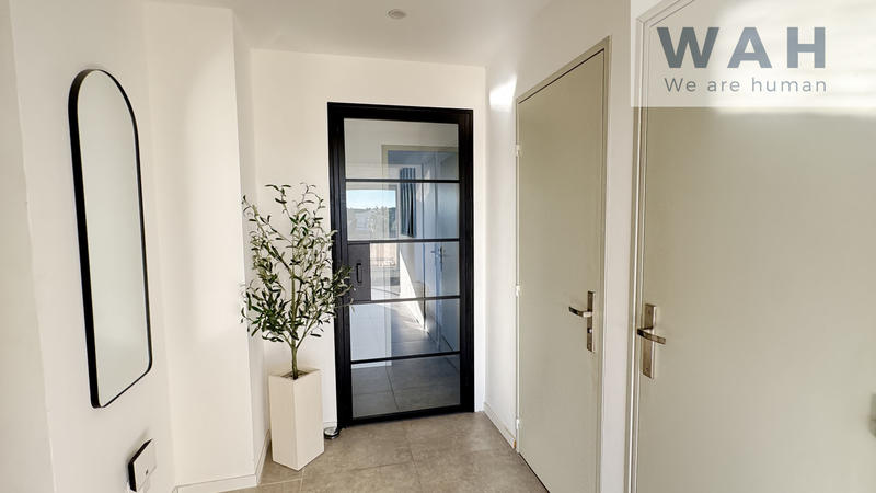 Loft - 101 m² - 4 pièces