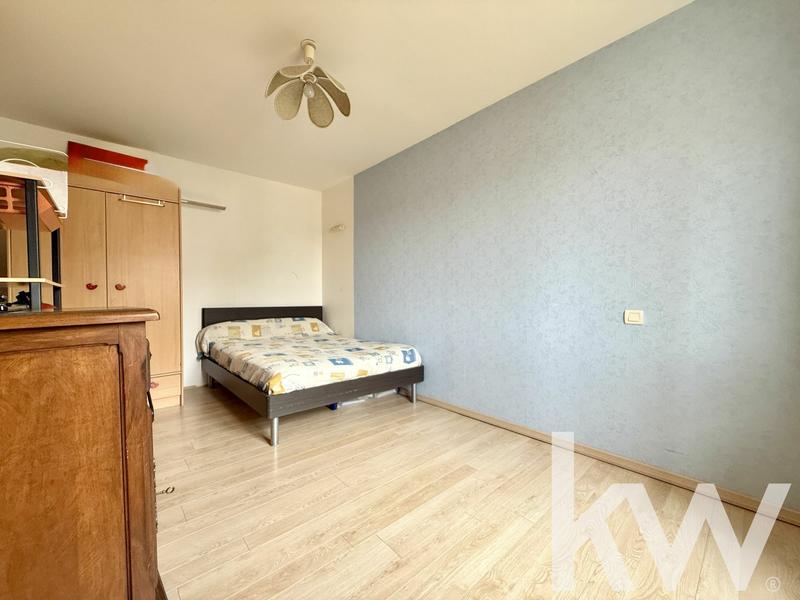 Pavillon - 187 m² - 6 pièces