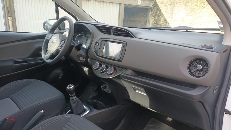 Toyota Yaris 1.5 VVTi 111 France Connect