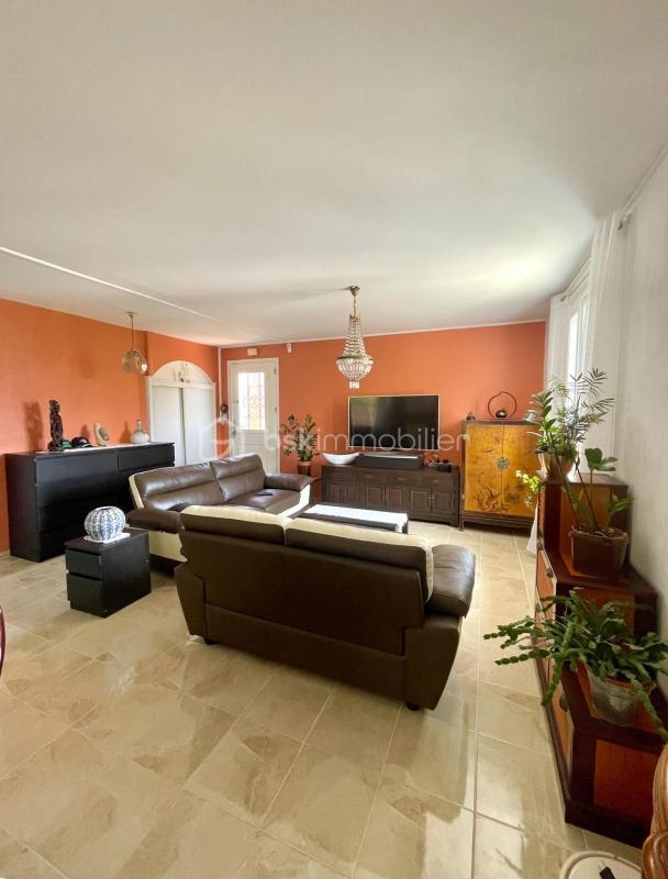 Maison - 97 m² - 4 pièces