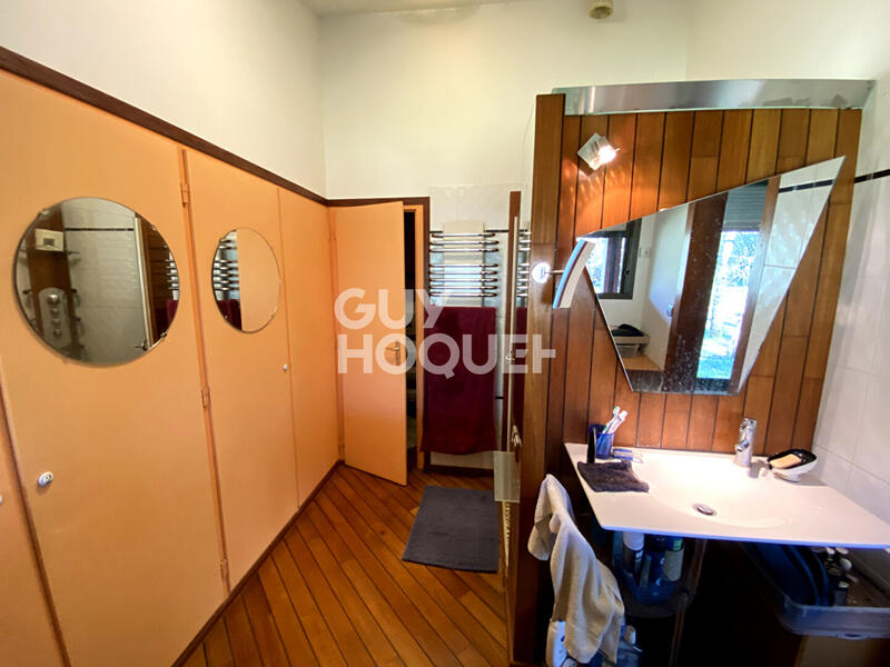 Maison - 178 m² - 6 pièces