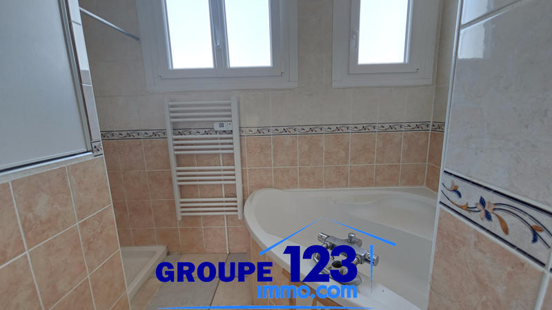 Maison - 67 m² - 4 pièces