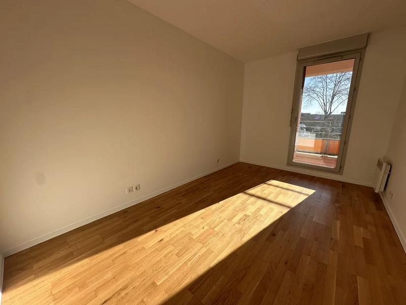 Appartement - 85 m² - 4 pièces