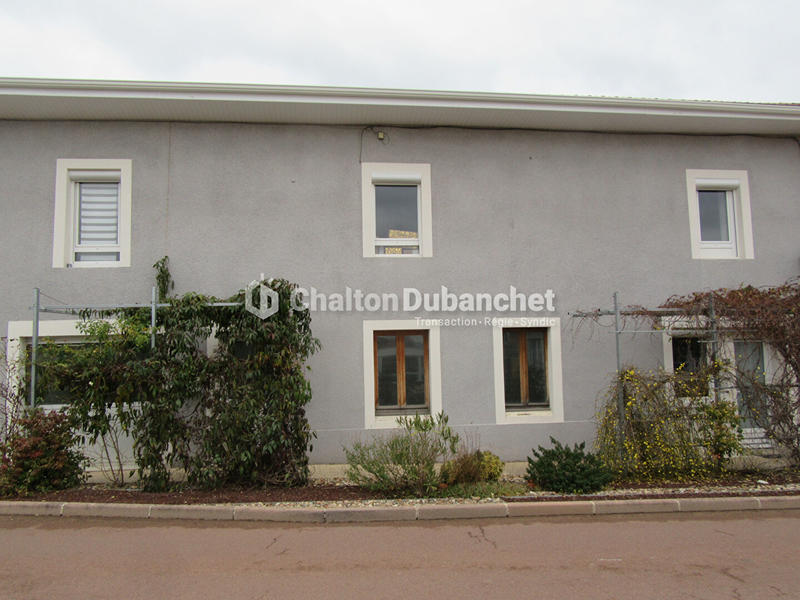 Immeuble - 210 m² - 8 pièces