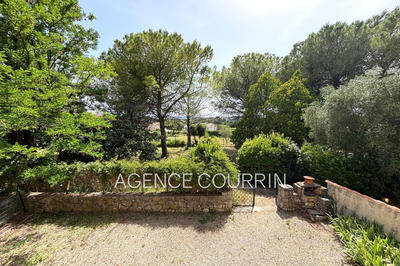 Maison - 138 m² - 4 pièces