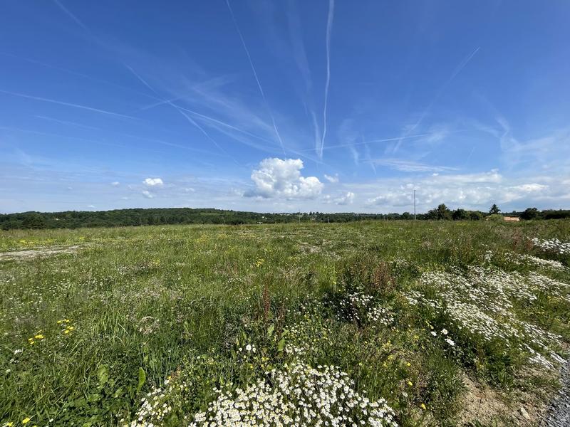 Terrain constructible - 1 213 m²